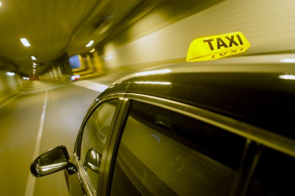 Taxi conventionné pour le transport d'une personne pour une hospitalisation à Bligny-lès-Beaune
